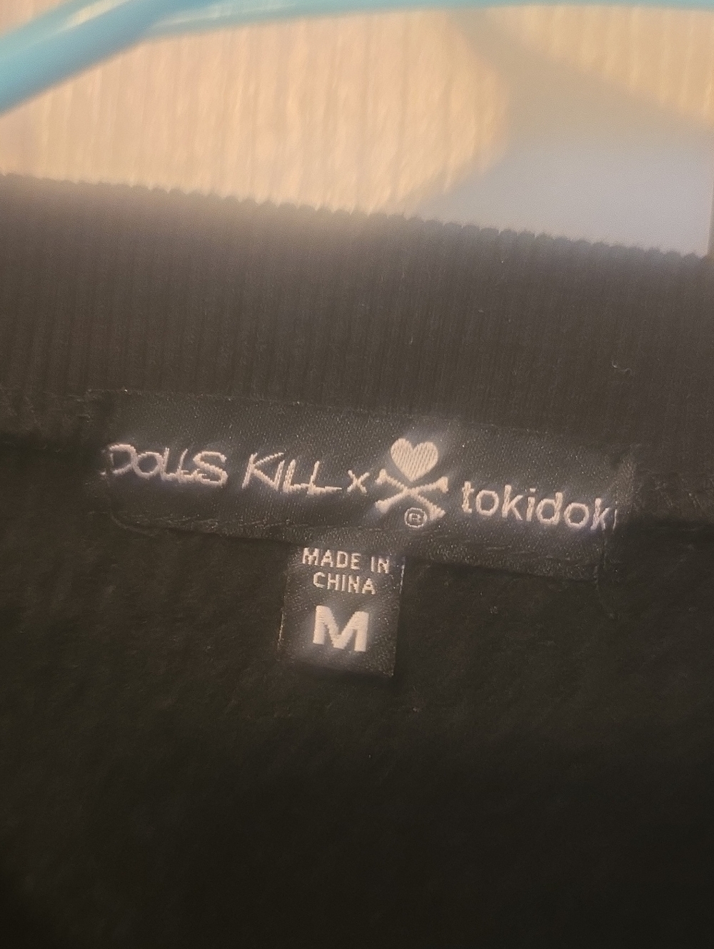 Tokidoki x Dolls Kill Graphic Cropped Sweatshirt Black Medium - Picture 3 of 5